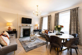 RÌGH Properties - Luxurious City Centre Three Bedroom Apartment